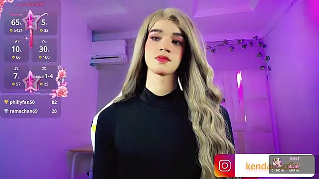 Sophiaa_doll_