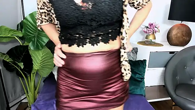 CrystalVip live cam preview
