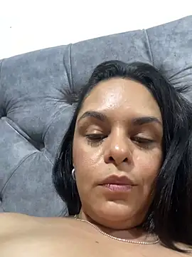 kataliina (F milf) - Full nude/ open legs/ pussy wide open