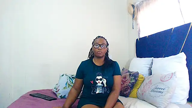veronica1xxx live cam on StripChat