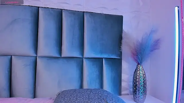 Kristal_Willow live cam preview