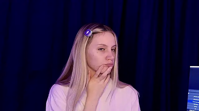 Becca_Noir