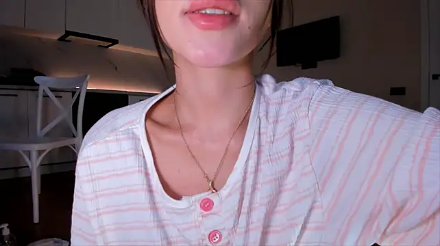 Ella_lee15 webcam