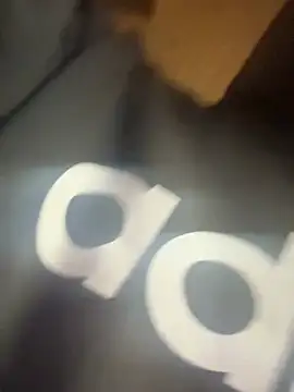 BabyGiraffe25 live cam on StripChat