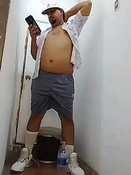 Tequilamaster live cam on StripChat