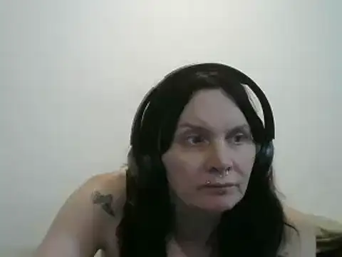 Hotmodel1984 webcam
