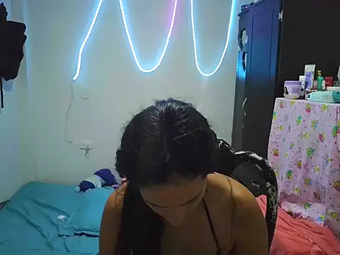 laflakaerotika live cam preview
