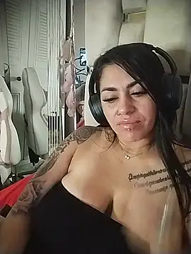 chelaqueen_ live cam preview