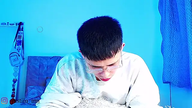 _justinmoon2 live cam preview