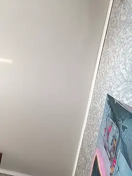 Tina_Mirabella live cam preview