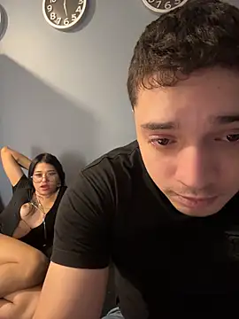 kevin_hotgirls