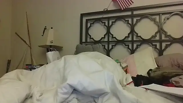 KosherCo313 live cam on StripChat