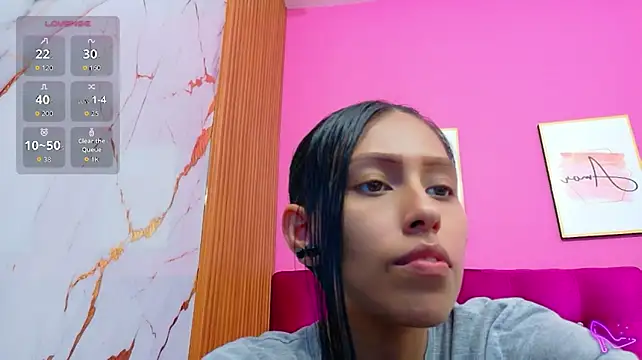 yourcuteneighbourr live cam preview