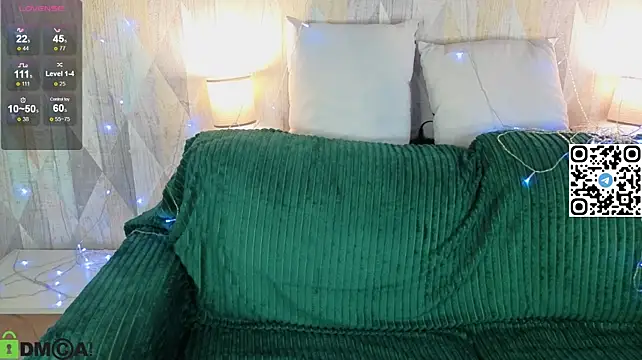 Michelle_Blond