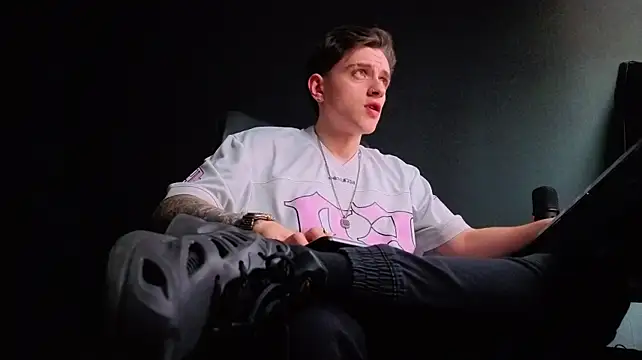 FelixStarkk live cam preview