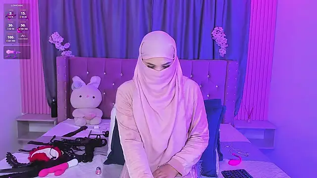 Nayla-Mouna live cam preview