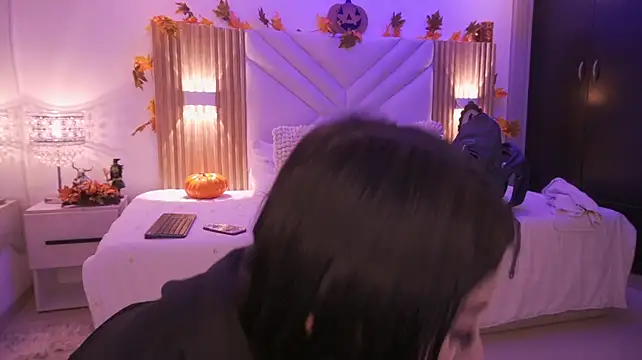 Helena_Whaite