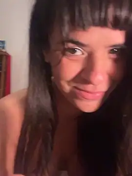 Gala_Magnolia live cam preview