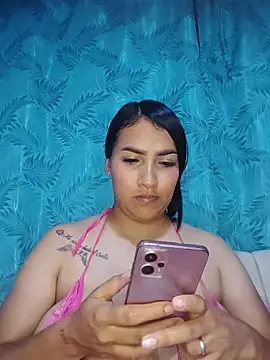 MIA_MILK99 live cam preview