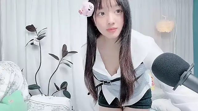 Winnie666999 live cam preview