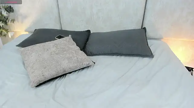 Sophiie_Rosee live cam preview