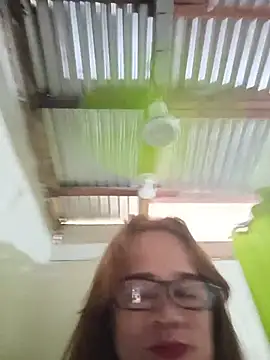 rowena_123 live cam preview
