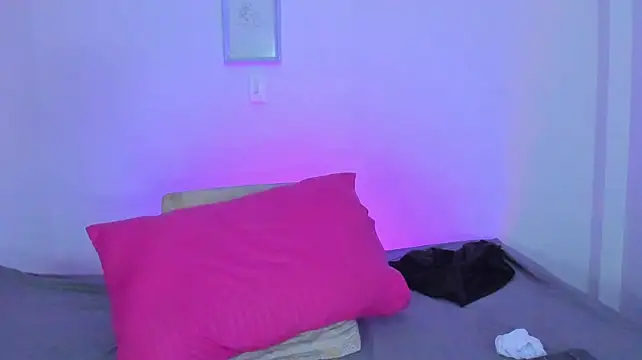 Neska8 live cam preview