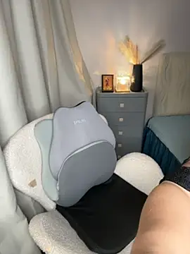 Doudou-a live cam preview