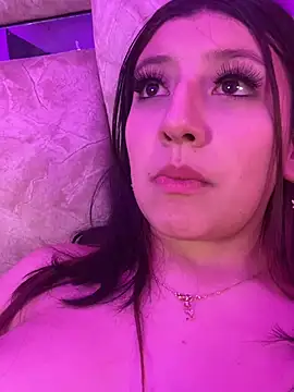 Victoria_Marrone live cam preview