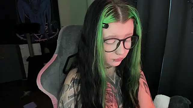 t0riayun0 live cam preview