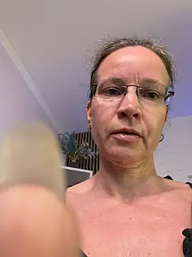 annikarose (F milf) - Naked Orgasmus