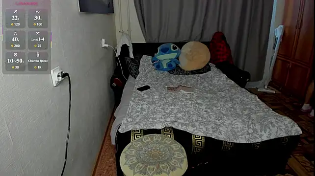 monica__elder webcam