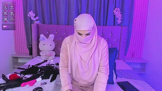 Nayla-Mouna webcam