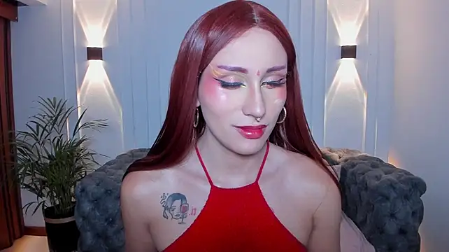 auravg live cam on StripChat