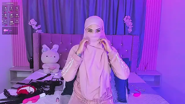 Nayla-Mouna live cam preview