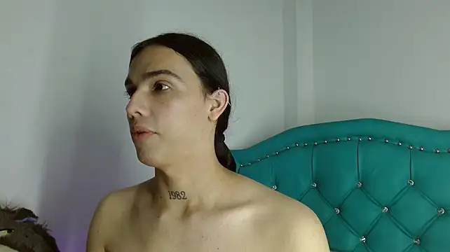 Modèle: Almazz_Hot