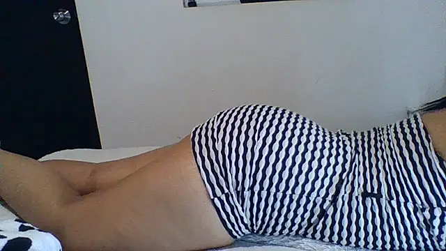 nowkim live cam preview