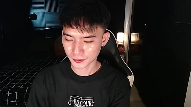 asian_dai live cam on StripChat