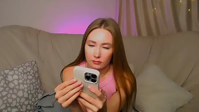 EllyColins