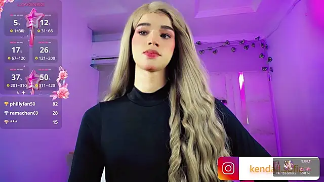 Sophiaa_doll_