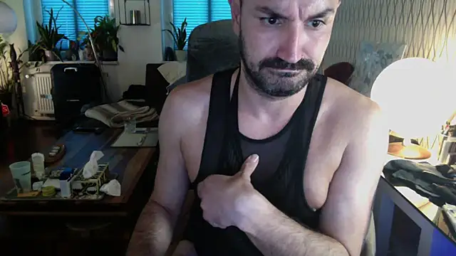 tomz0819