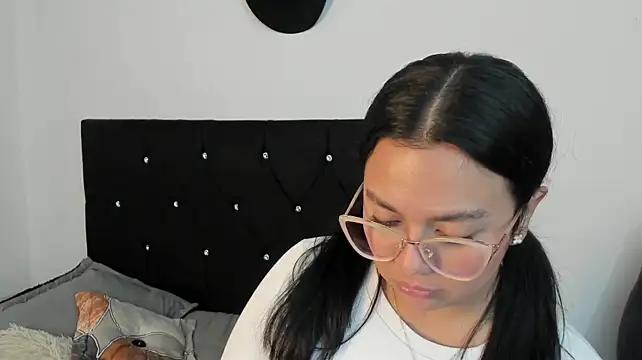 rudyhlowes live cam preview