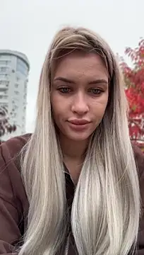 KikiWatson webcam