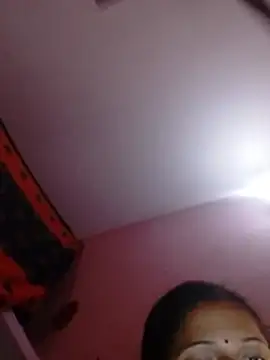 Varsha_96 live cam preview