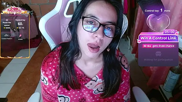 Maggie_Fox3 live cam on StripChat