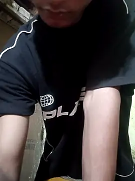 Nilay（YourTeenBoy21）