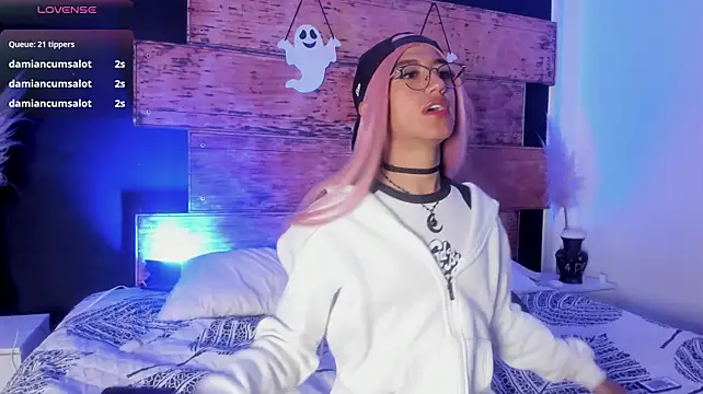 Luna_Sissy_