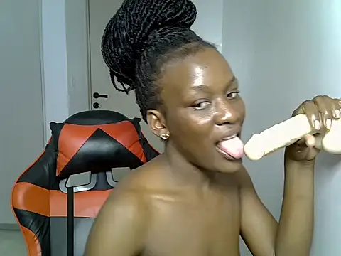 spot_curvy live cam on StripChat