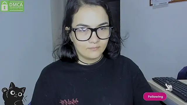 Sofialacolombiana live cam on StripChat