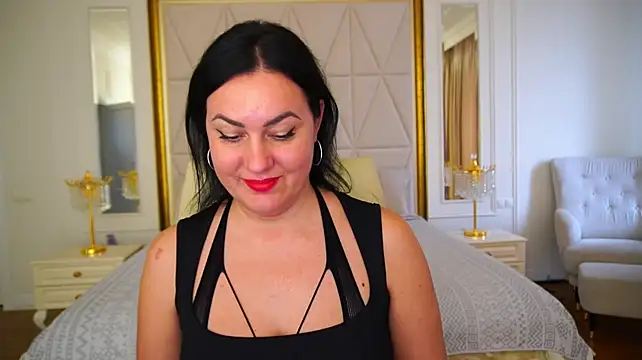 VelvetLuck live cam preview